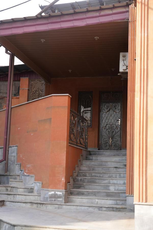 Ivan House Apartment Yerevan Ngoại thất bức ảnh